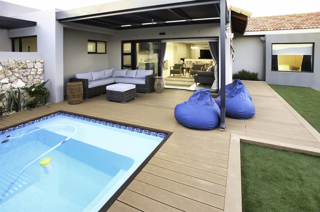 Langebaan holiday accommodation with a private swimming pool