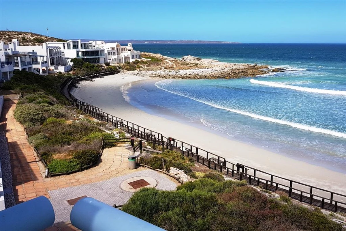 Beachfront-style accommodation near the water in Langebaan